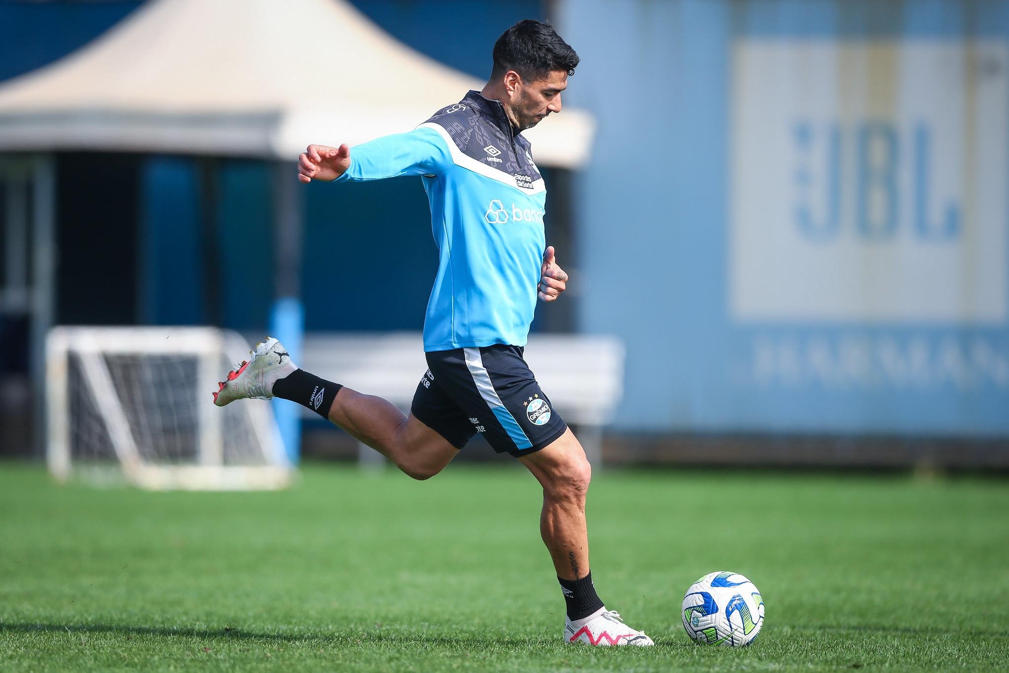 Luis Su&aacute;rez &eacute; a esperan&ccedil;a de gols do Gr&ecirc;mio no Rio de Janeiro