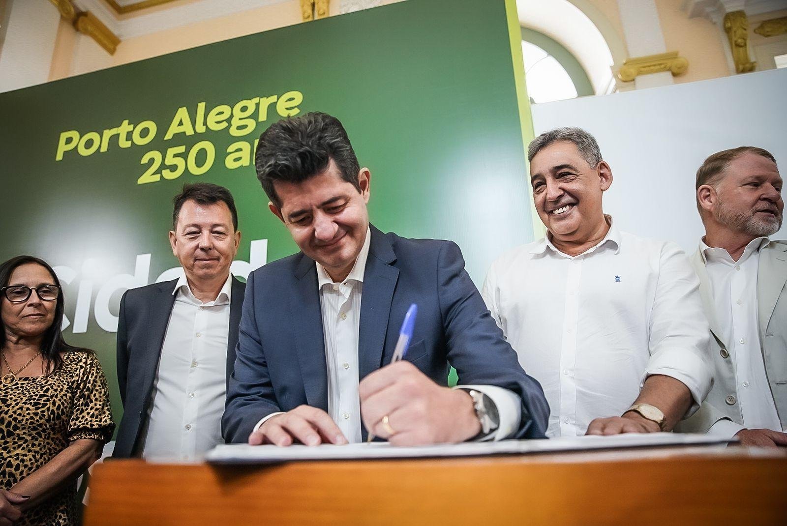 Tiago Simon deixa a Fasc ap&oacute;s seis meses no comando da Funda&ccedil;&atilde;o