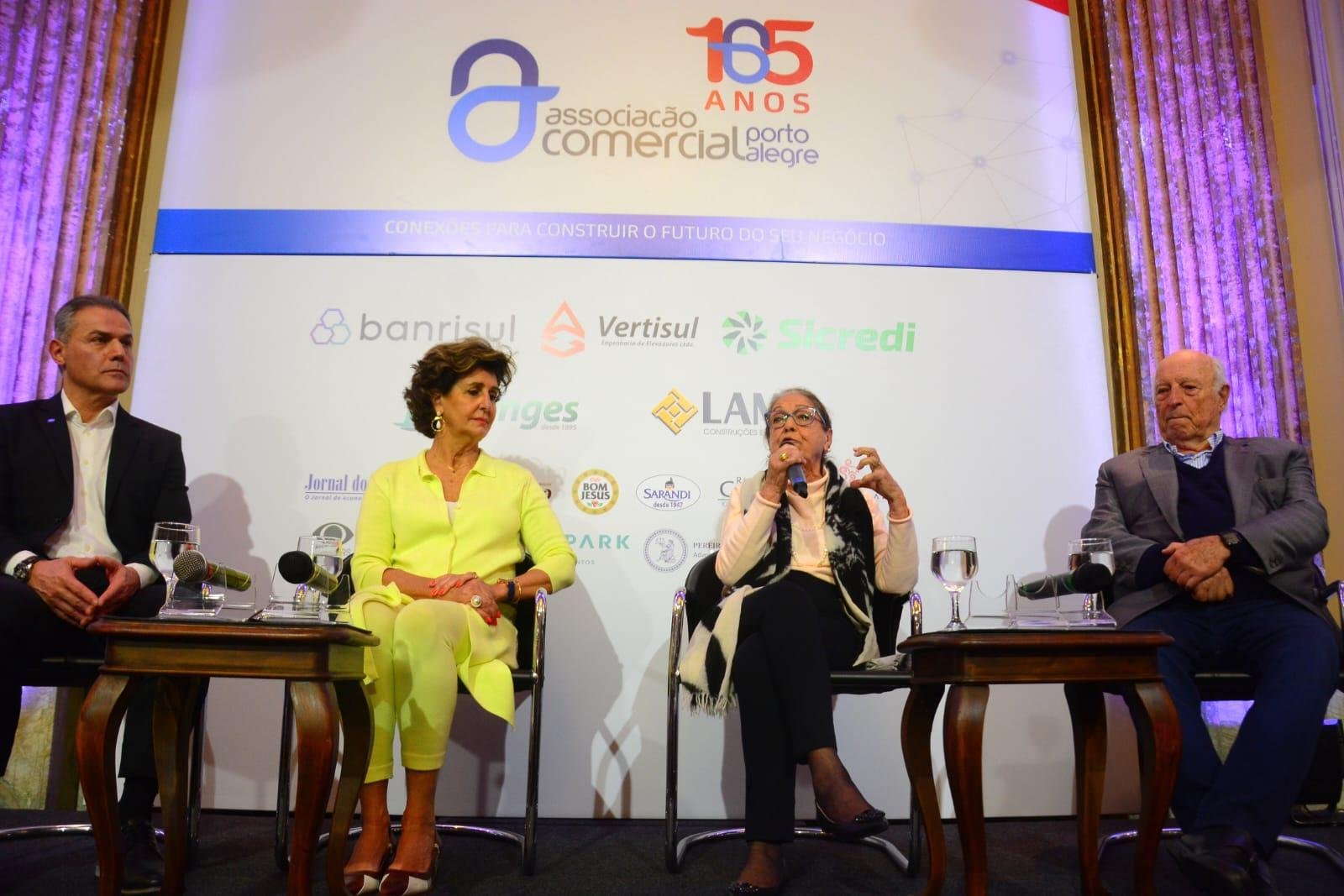 Andr&eacute; Godoy (Sebrae RS) e Suzana Vellinho Englert (ACPA), criadores do projeto, e Wilma Resende Araujo Santos e Jorge Gerdau Johannpeter, embaixadores do 60+.
