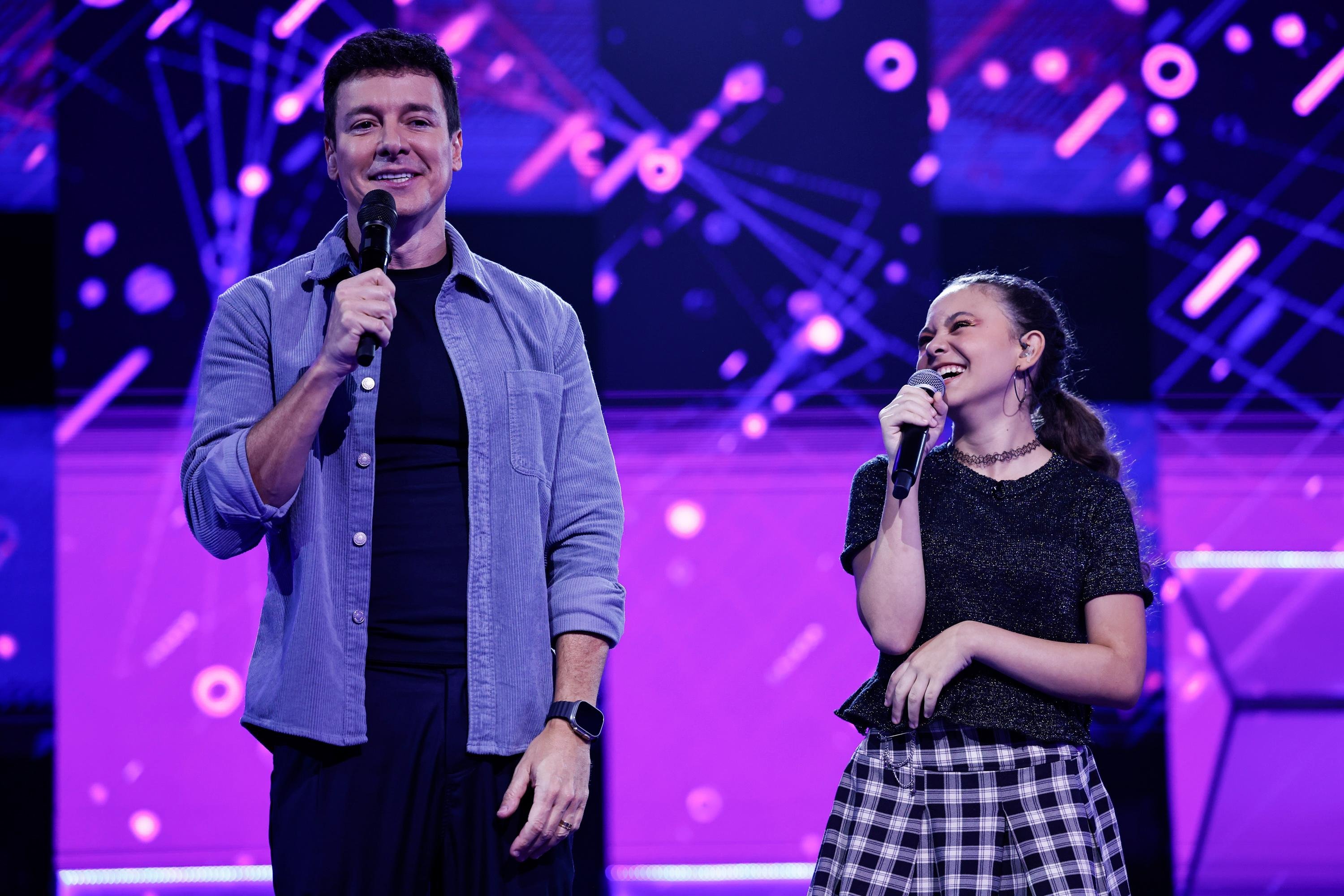 O "Canta Comigo Teen" vai ao ar neste domingo, 13, &agrave;s 18h