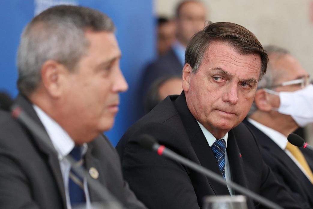 Braga Netto e Bolsonaro foram punidos