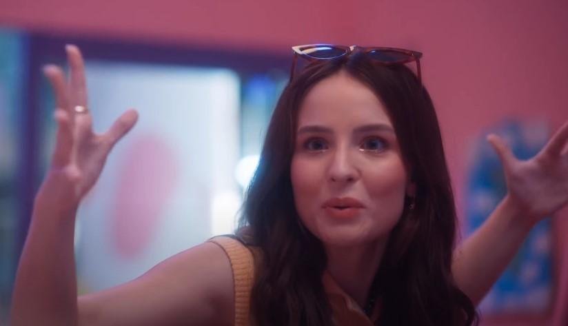 Larissa Manoela em cena do filme