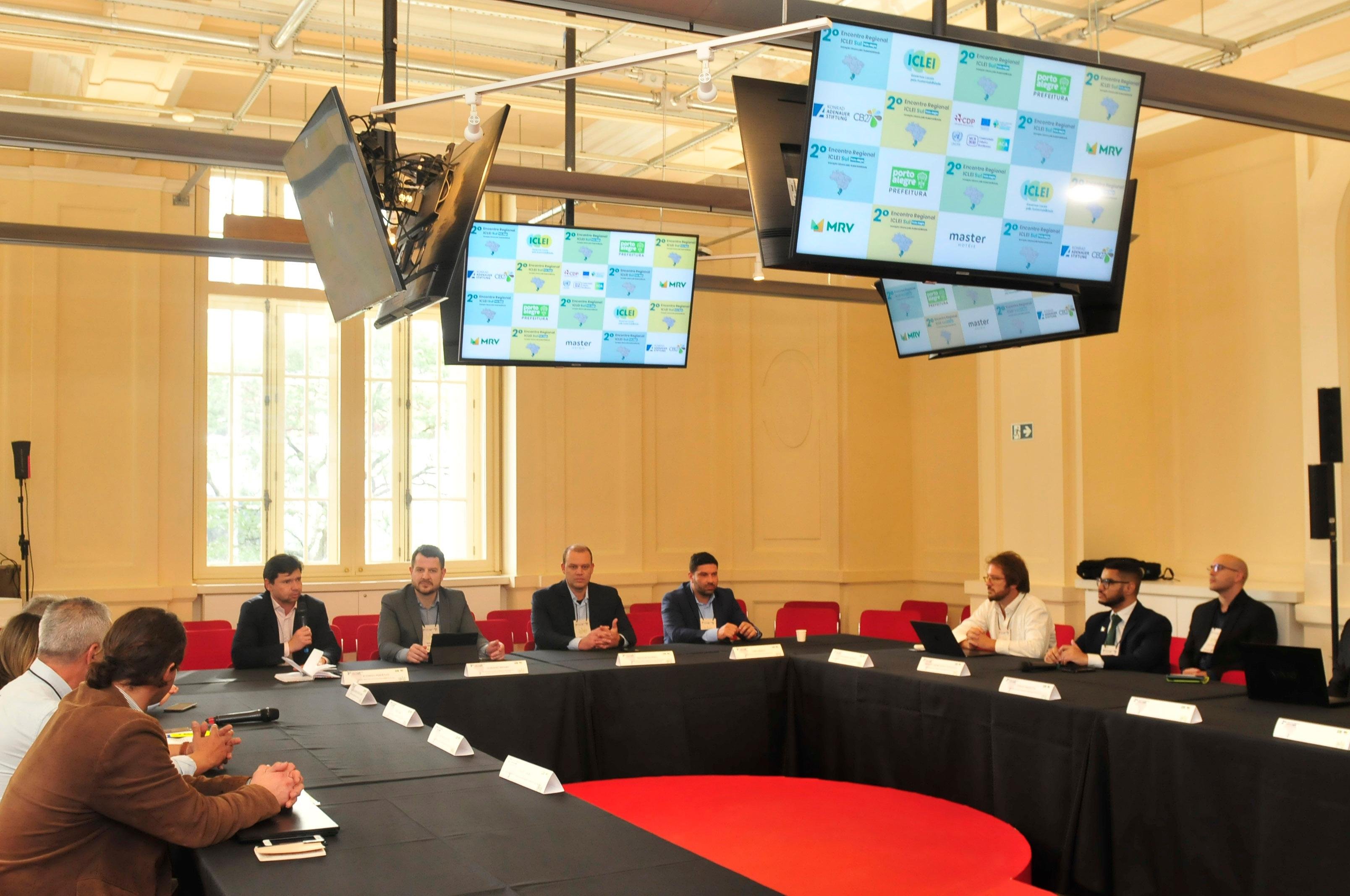 Gestores de Meio Ambiente de diversas capitais se reuniram em Porto Alegre para o debate sobre sustentabilidade.