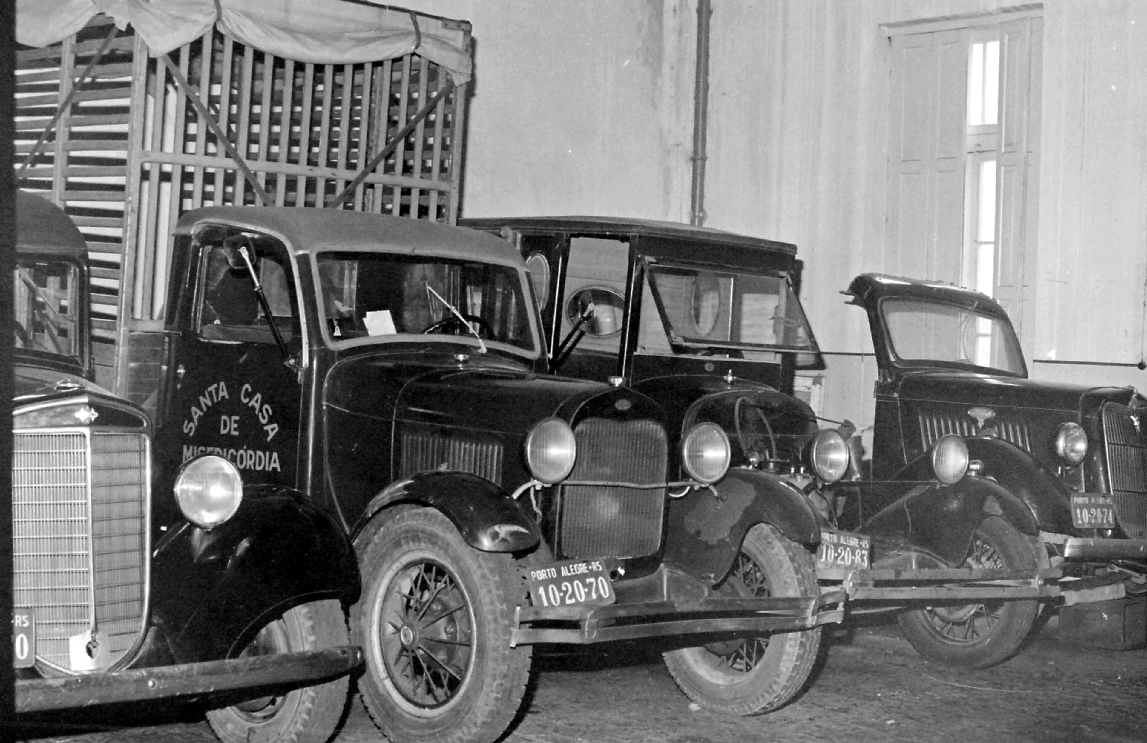 Carros f&uacute;nebres da Santa Casa passaram a contar com um dep&oacute;sito