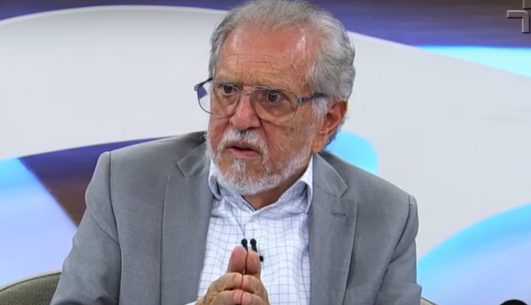 Carlos Alberto de N&oacute;brega, 87 anos
