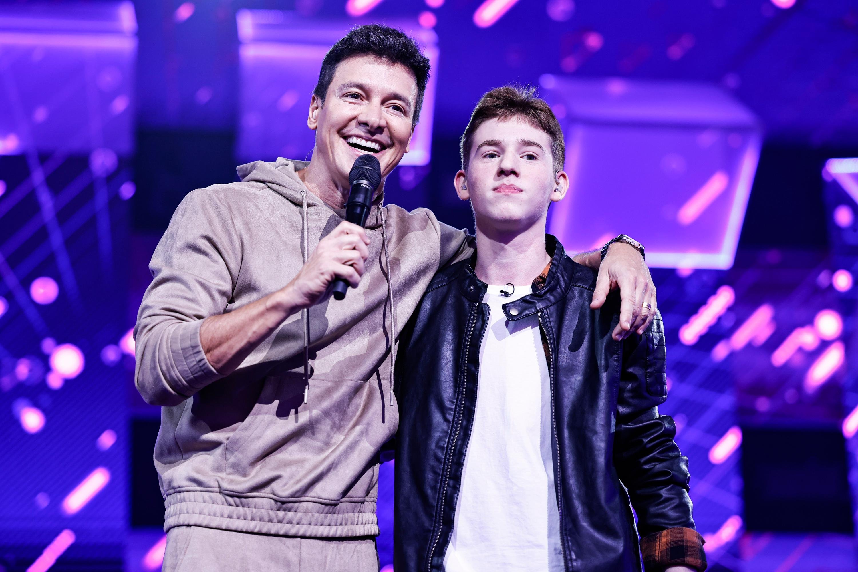 &Uacute;ltima classificat&oacute;ria do Canta Comigo Teen vai ao ar neste domingo, 20/08