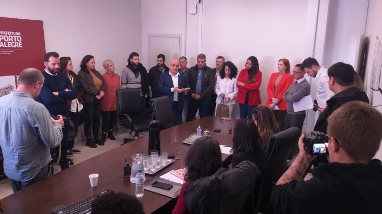 Assinatura de termo de compromisso ocorreu ap&oacute;s reuni&atilde;o na PGM