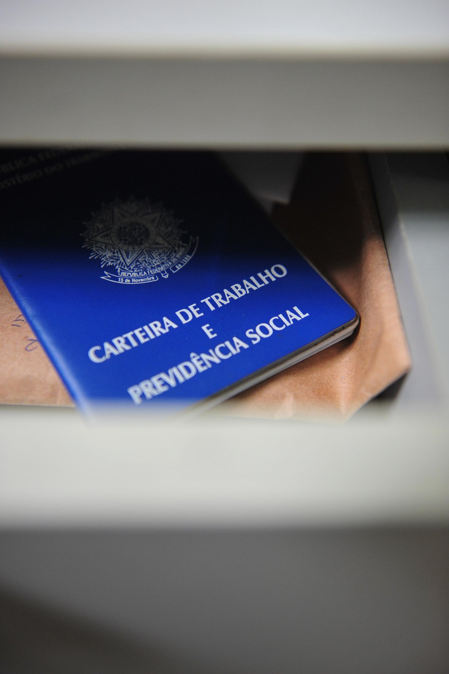 Candidatos podem comparecer presencialmente na ag&ecirc;ncia mais pr&oacute;xima