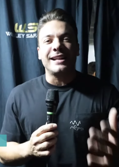 Wesley Safad&atilde;o anunciou parada por tempo indeterminado