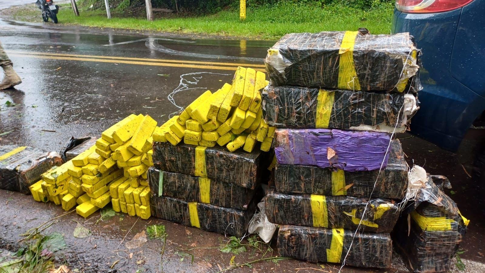 A droga estava em uma camionete que capotou em Igrejinha