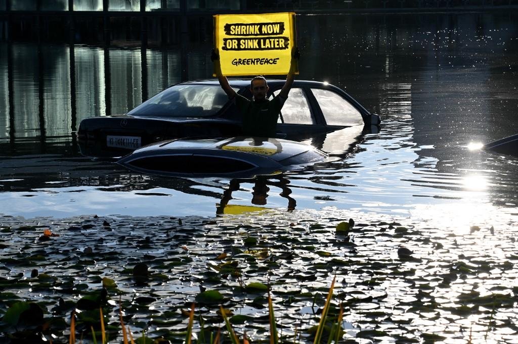 Manifesta&ccedil;&atilde;o do Greenpeace em Munique