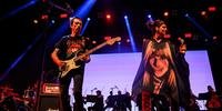 Beto Lee, Fernanda Abreu e banda em noite que rock e hits de Rita Lee em Porto Alegre