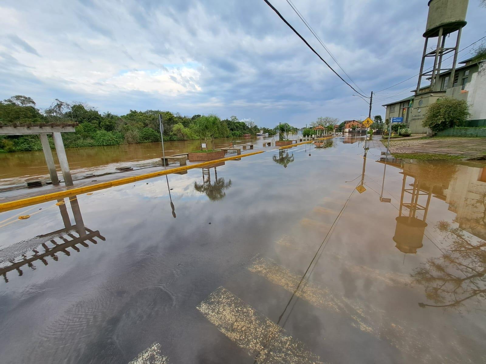 Medi&ccedil;&atilde;o indica 7,19 metros na tarde desta quinta-feira