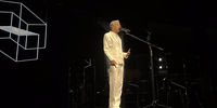 Shows de Caetano Veloso foram transferidos para os dias 1º e 2 de março de 2024, no Auditório Araújo Vianna