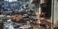Enchentes provocou destruição em municípios, como em Muçum