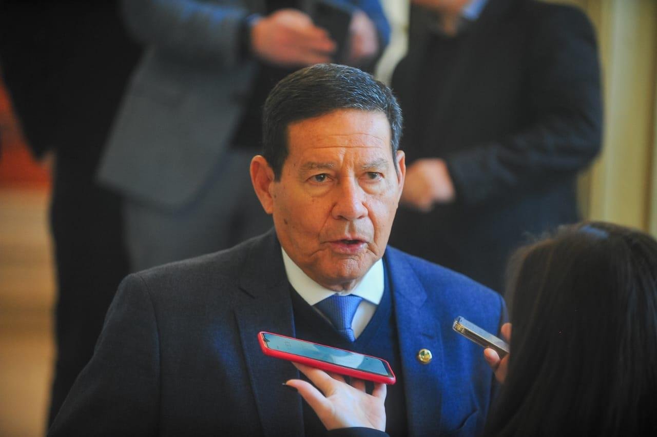 Senador Mour&atilde;o disse que vai cobrar do governo central os recursos que foram prometidos