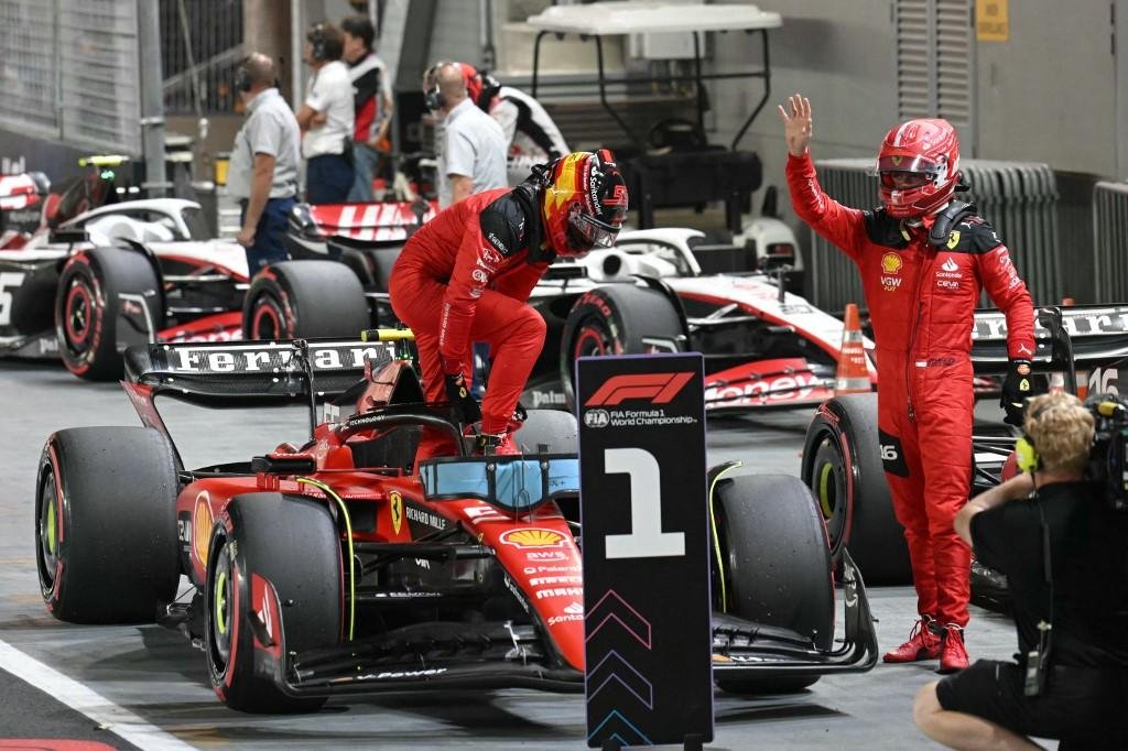 Espanhol garantiu pole da Scuderia