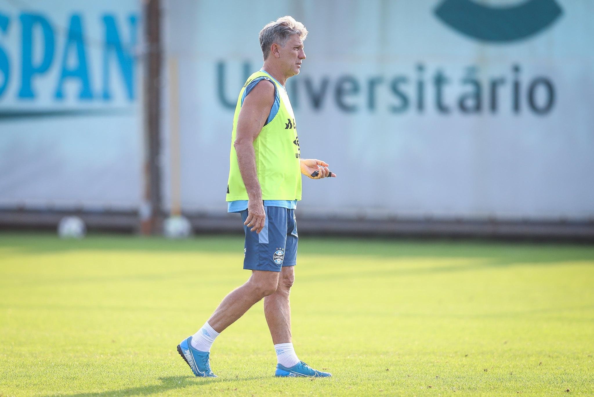 Renato vai comandar a equipe diante do Verd&atilde;o, em Porto Alegre