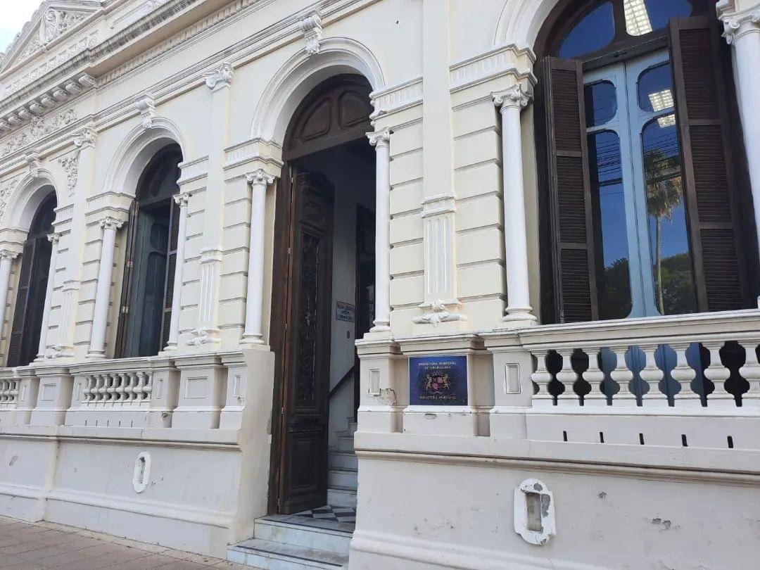 Interessados em doar livros podem entregar exemplares na Biblioteca P&uacute;blica Luiz Guilherme do Prado Veppo, de Uruguaiana, em hor&aacute;rio comercial