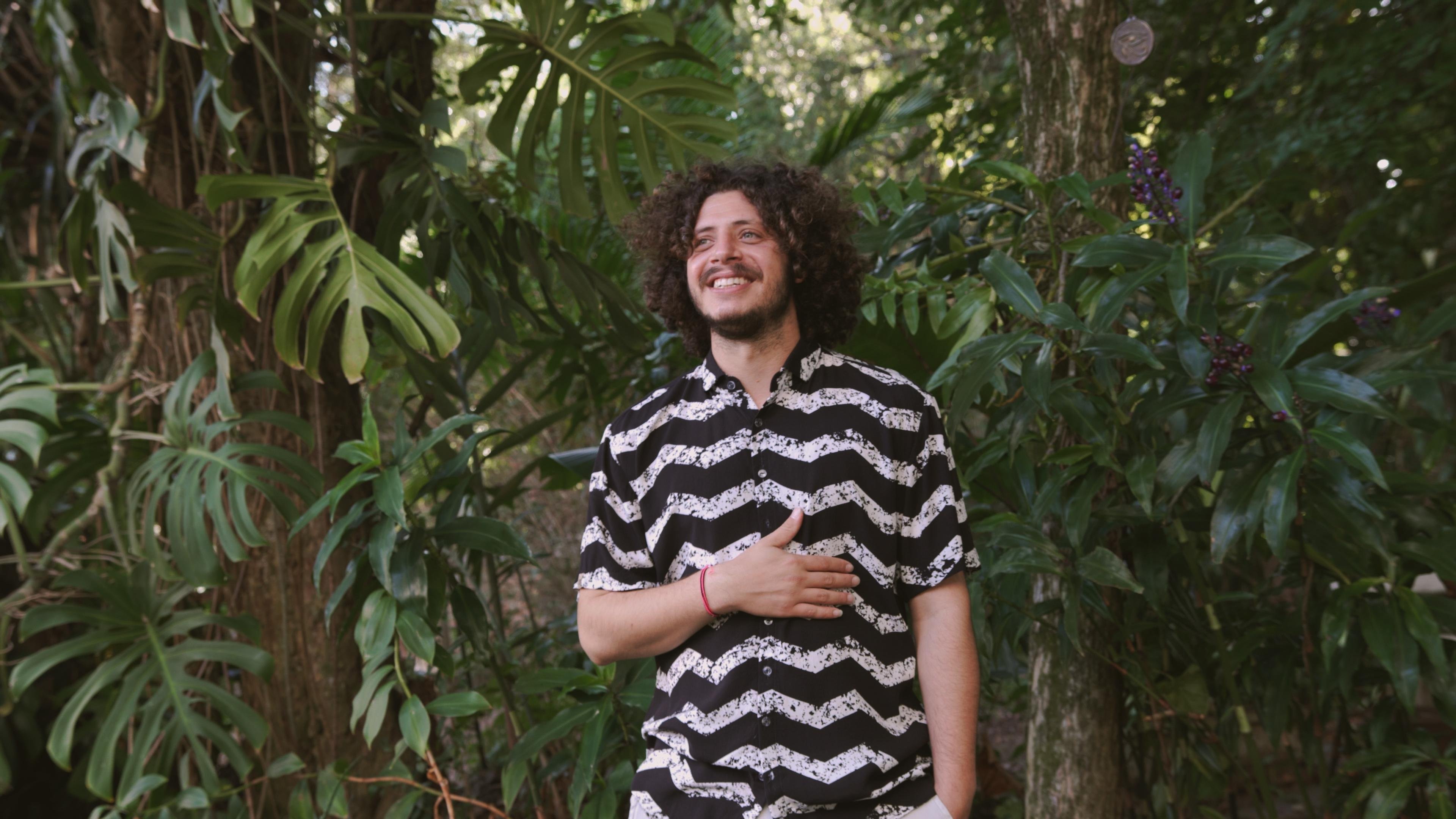 Thiago Ramil estar&aacute; acompanhado no palco por Dona Concei&ccedil;&atilde;o, com a participa&ccedil;&atilde;o da violinista Clarissa Ferreira