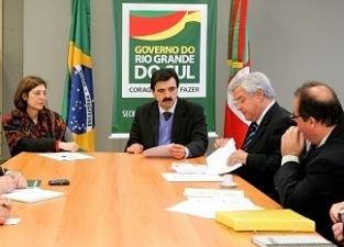 O chefe da Casa Civil, Otomar Vivian, reune-se com o secretariado para discutir agenda da Copa 2014, no Centro Administrativo Fernando Ferrari (CAFF)