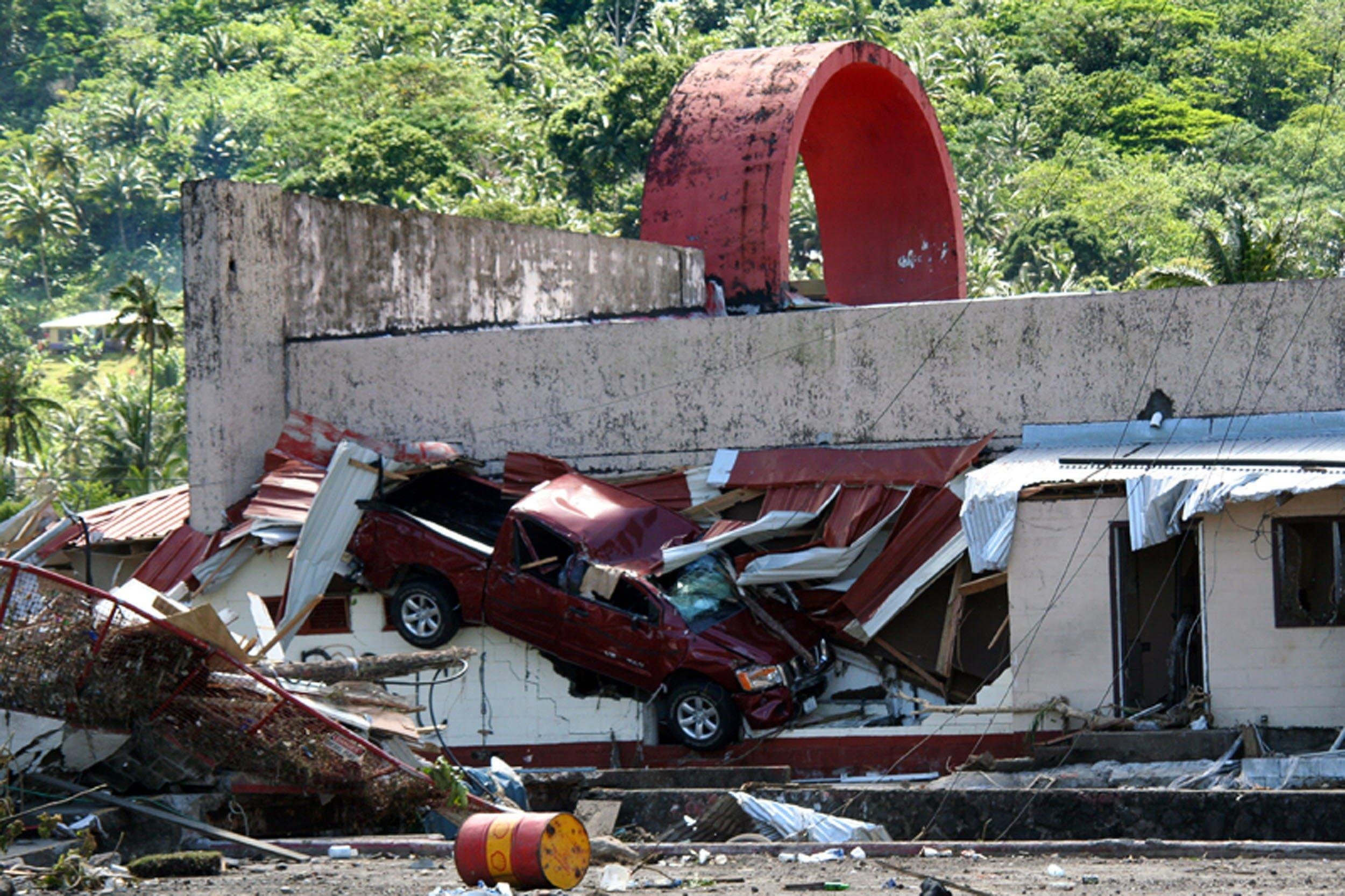 N&uacute;mero de mortos em Tsunami sobe para 75