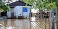 Moradores da Prainha Paquetá convivem com os constantes alagamentos por causa das chuvas de setembro