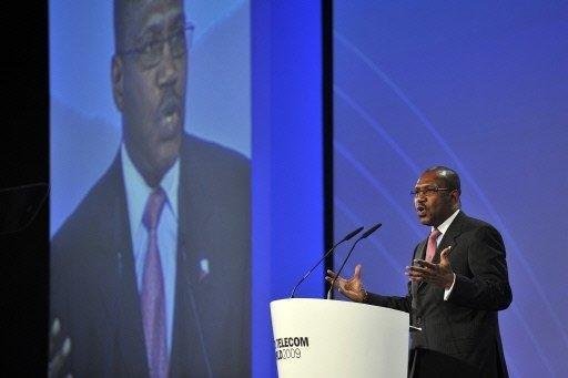 Coopera&ccedil;&atilde;o pode ser arma contra guerra mundial no ciberespa&ccedil;o