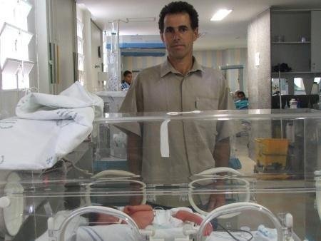 Casal de Minas comemora Dia das Crian&ccedil;as com nascimento de quadrig&ecirc;meos