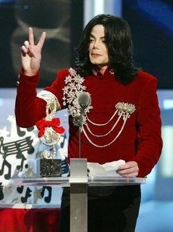 Michael Jackson concorre a pr&ecirc;mio musical americano