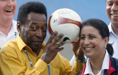 Pel&eacute;: N&atilde;o torci contra, os argentinos s&atilde;o meus amigos