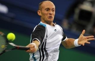 Davydenko vence Djokovic e vai &agrave; final do ATP de Xangai 