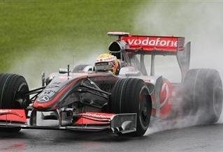 Hamilton se surpreende com desempenho ruim no treino
