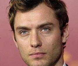Jude Law e Robert De Niro podem entrar em Thor