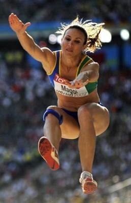 Maurren deixa a Rede Atletismo e procura um novo clube