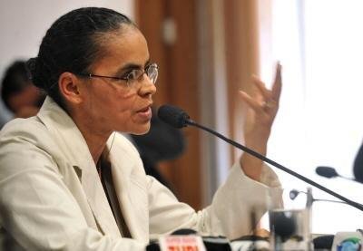  Marina critica Dilma por campanha antecipada