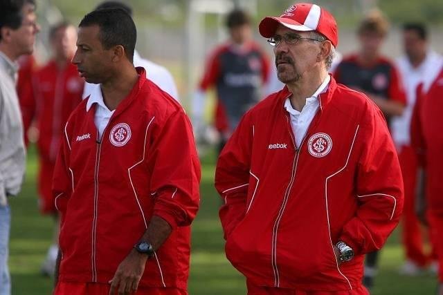 M&aacute;rio S&eacute;rgio aposta no coletivo para vencer o S&atilde;o Paulo