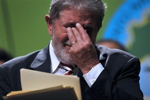 Lula chega &agrave; Caracas para reuni&atilde;o com Ch&aacute;vez