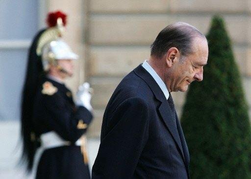 Chirac ser&aacute; julgado por empregos fantasmas 