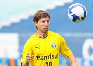 Tcheco: "Minha vontade &eacute; permanecer no Gr&ecirc;mio"