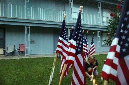 Suspeito de matar 13 pessoas no Texas come&ccedil;a a falar