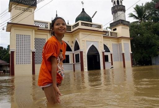 Inunda&ccedil;&otilde;es matam cerca de 18 pessoas na Tail&acirc;ndia