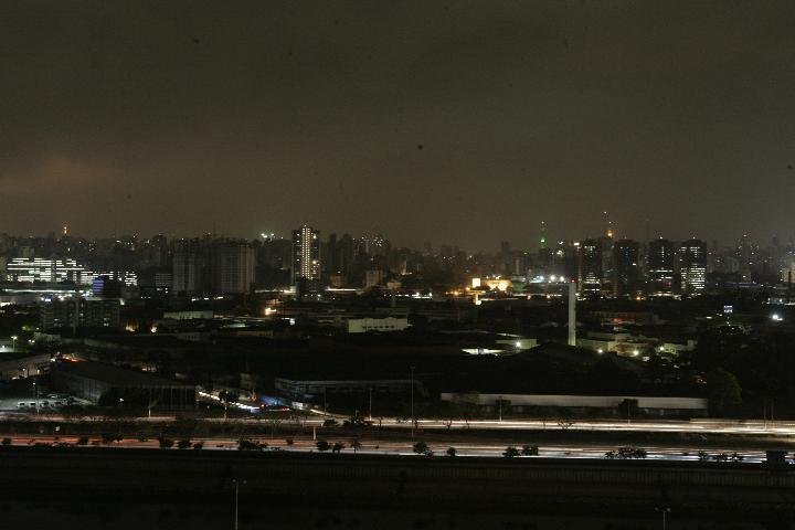 Itaipu para e provoca um dos maiores apag&otilde;es do Pa&iacute;s
