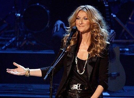 Cantora Celine Dion sofre aborto espont&acirc;neo