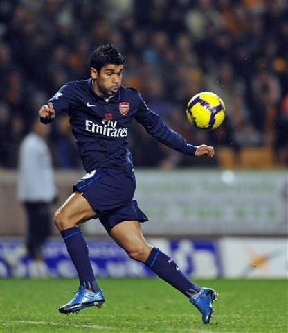 Eduardo da Silva marca duas vezes e Cro&aacute;cia goleia