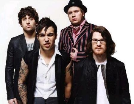 Fall Out Boy anuncia separa&ccedil;&atilde;o