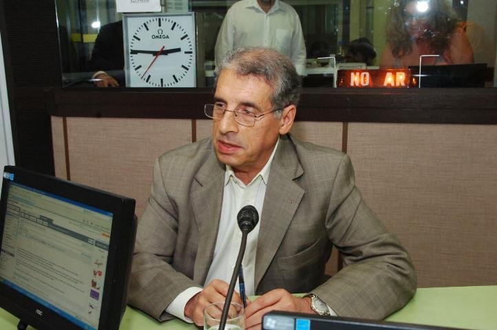Prefeito de Porto Alegre Jos&eacute; Foga&ccedil;a concedeu entrevista &agrave; R&aacute;dio Gua&iacute;ba nesta quinta-feira
