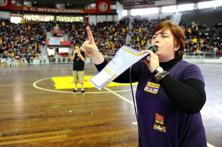 Cpers aprova estado de greve da categoria