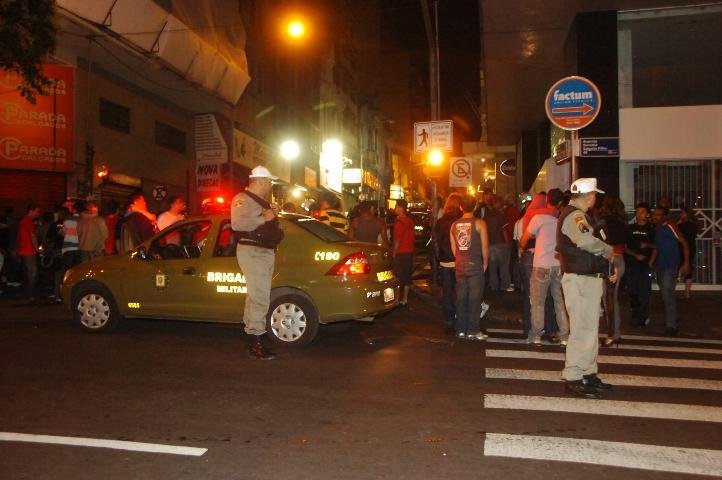 A&ccedil;&atilde;o visitou tr&ecirc;s casas noturnas e averiguou cerca de 1,5 mil pessoas