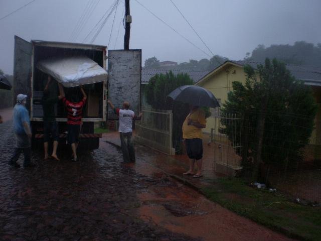 Em Santa Rosa, centenas ficaram desabrigados